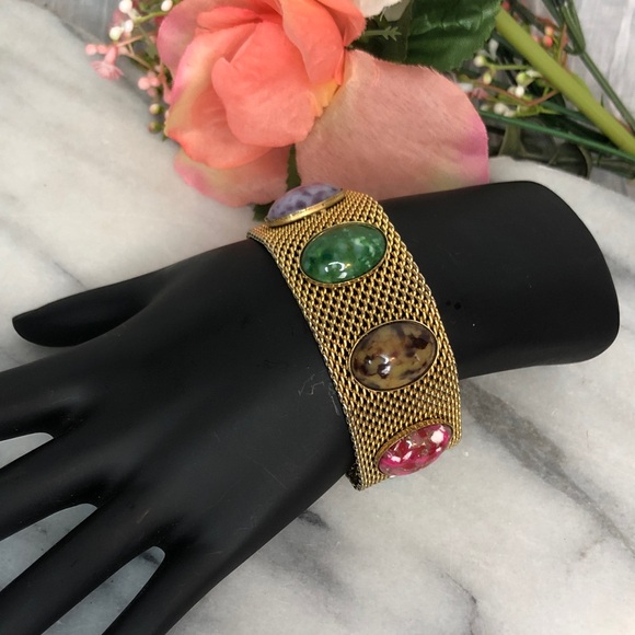 Sarah Coventry Jewelry - Vintage 74 SARAH COVENTRY Sonnet bracelet flexible gold mesh & lucite cabochons